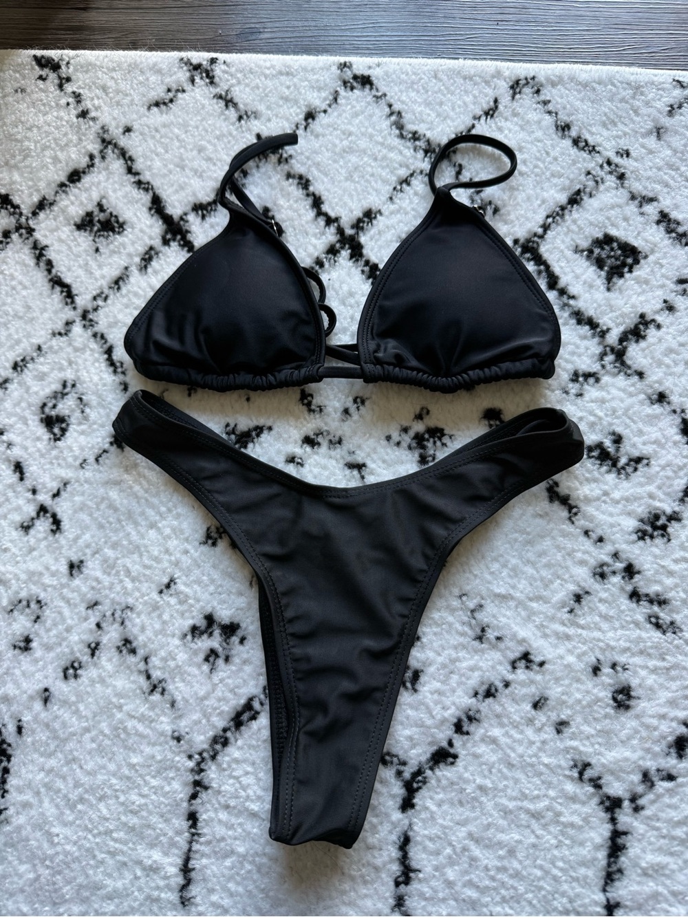 SHEIN Black Triangle String Bikini Set